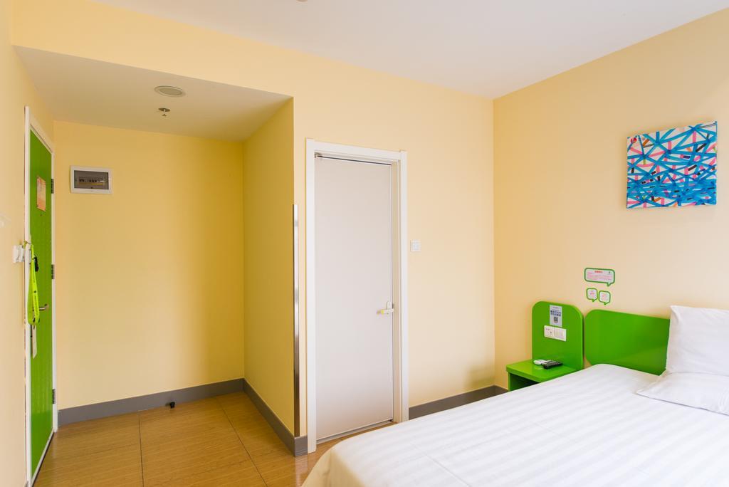 Hi Inn Ningbo Tianyi Square Branch Extérieur photo